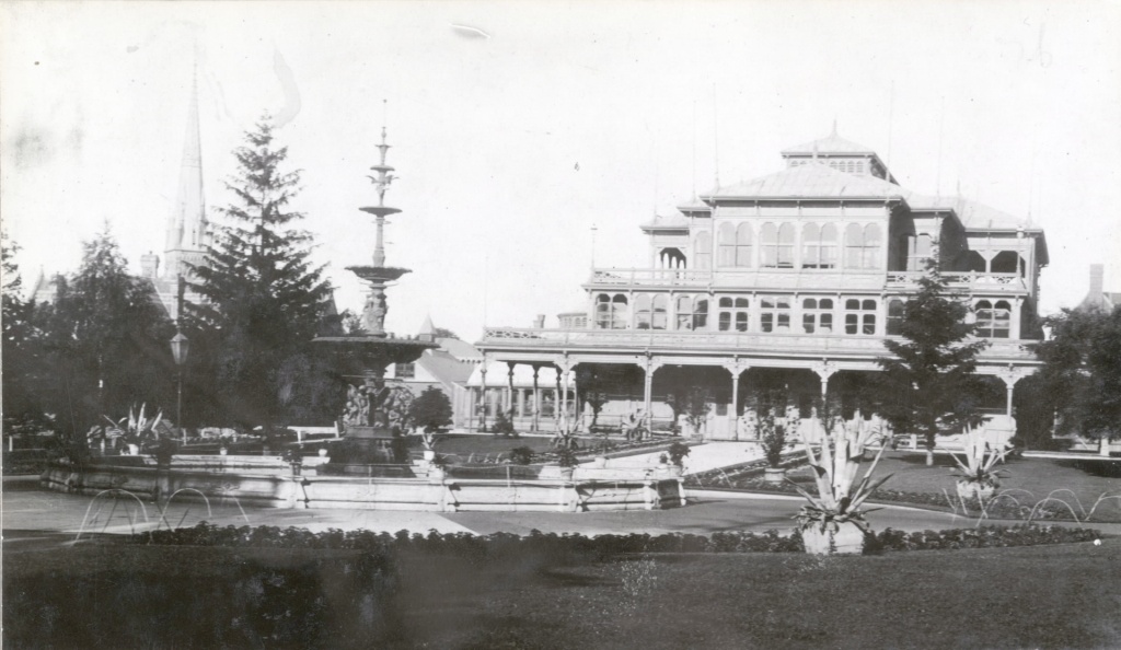 Toronto's Allan Gardens in 1890, showing the Horticultural Pavilion (1879-1902). Photo by Josiah Bruce, courtesy Toronto Public Library.