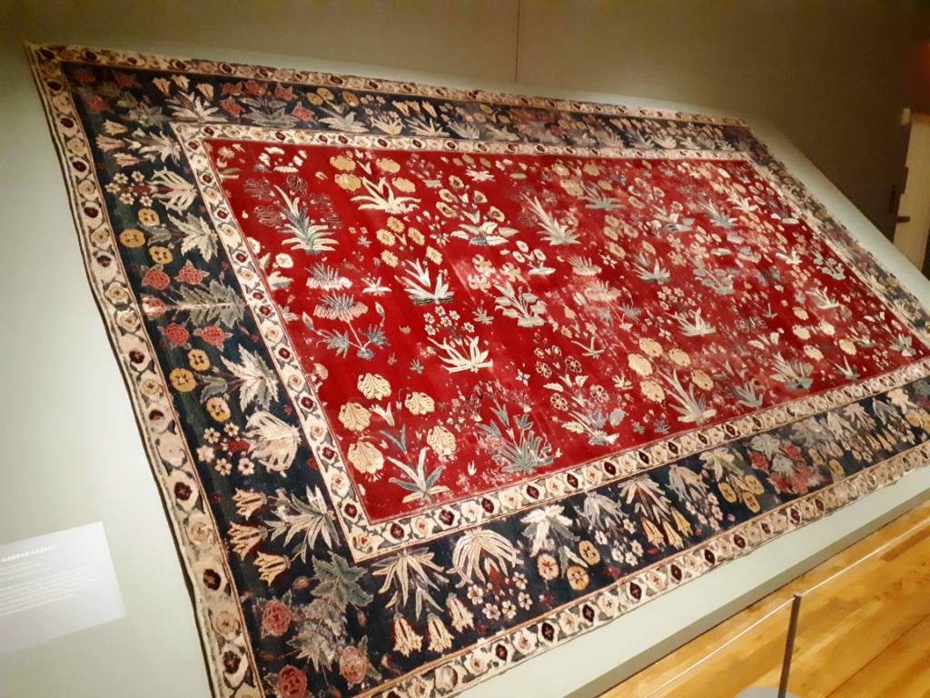 Floral Garden Carpet, Northern India, 17th century, wool pile and cotton foundation