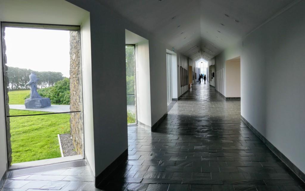 The Centre is an architecturally stunning building, which fits perfectly into the surrounding countryside. A gently descending hall leads to a glass atrium looking out onto Great Blasket Island.